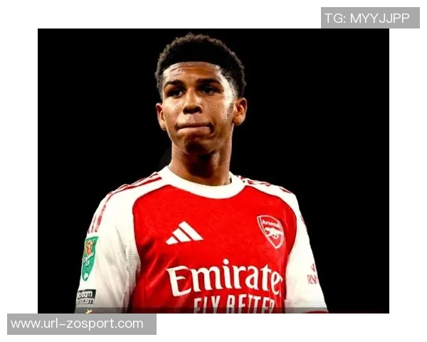 枪手小将安努斯曾在热刺青训成长并自称是拉什福德的弟弟